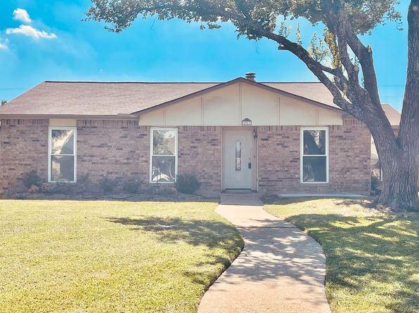 Home for Sale in Garland TX
