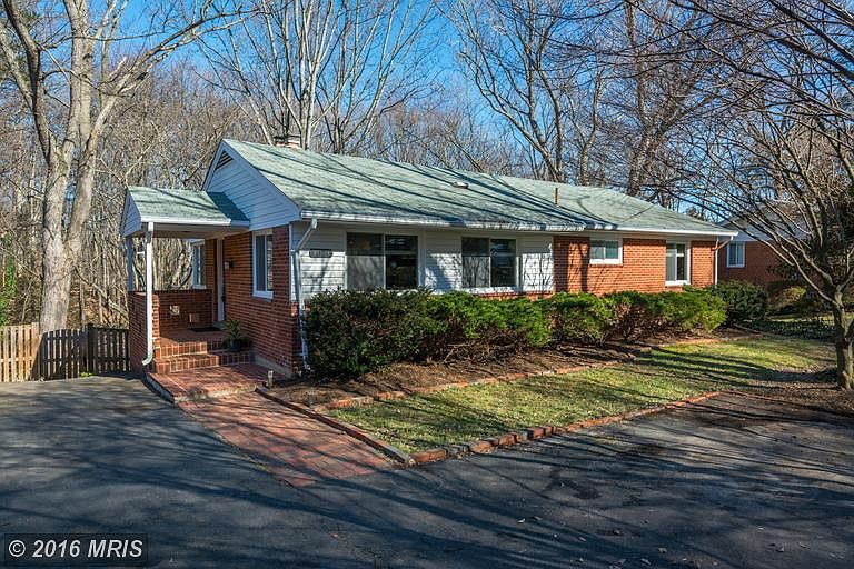 1st image of 7020 Bradley Cir