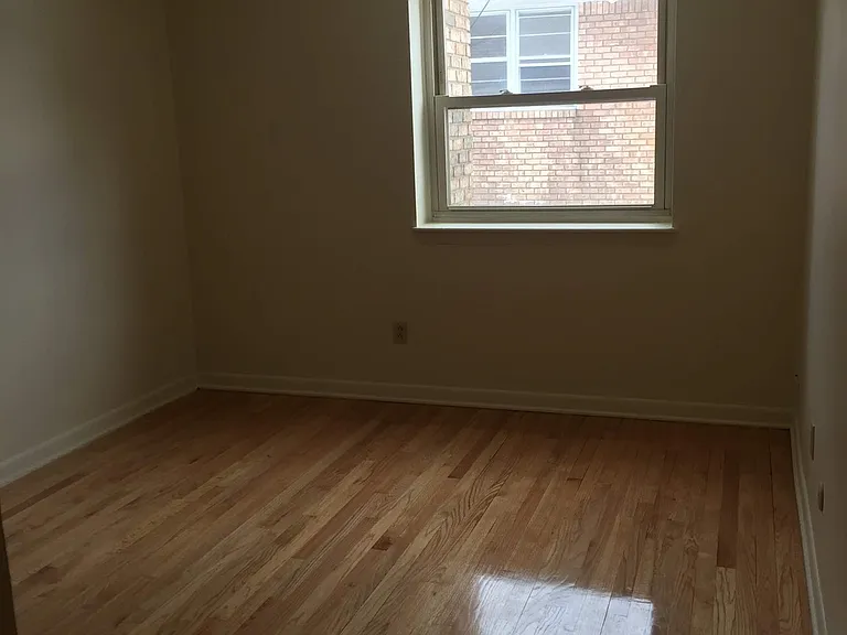 199 South Allen Apartments — Photo 13