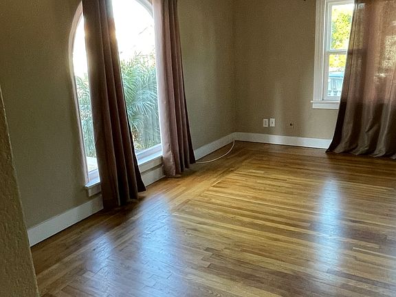 5th image of 282 E McKinley Ave