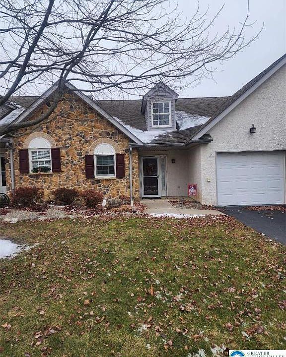 1st image of 2724 Harvest Dr W