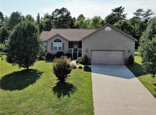 2465 Featherstone Ct, Trinity, NC 27370