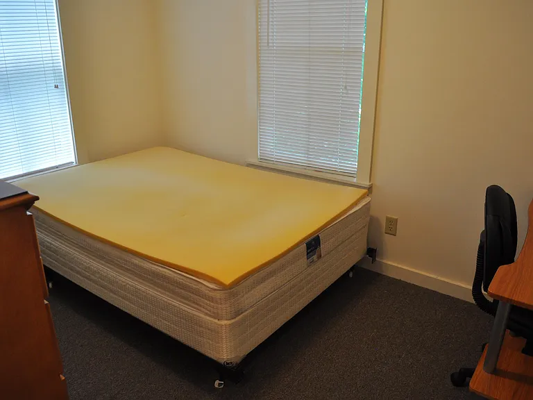 110 Highland Pl #1 — Photo 7