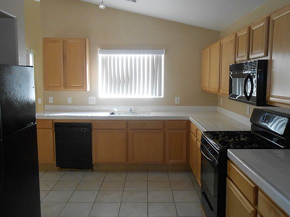 4th image of 10383 Turret Peak Ave