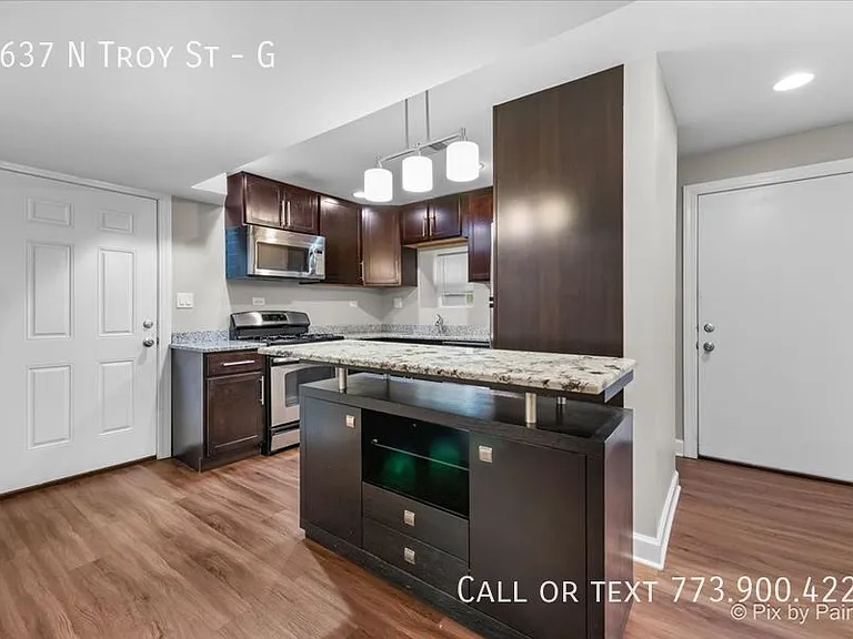 2637 N Troy St #G — Photo 9