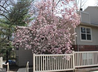 11701 Olde English Dr #11701D, Reston, VA 20190