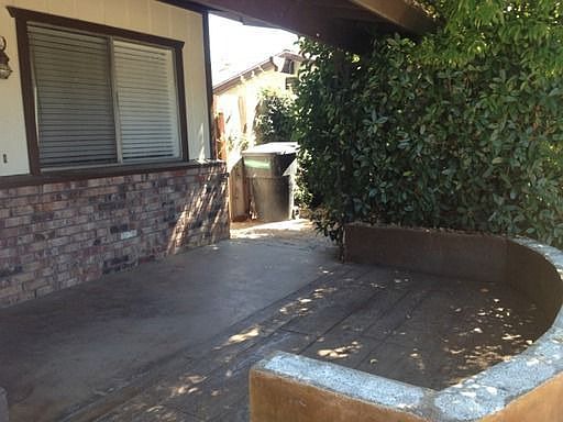 2nd image of 107 Persifer St APT B