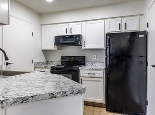 1820 Hickory Creek Ln #15-1751, Columbus, OH 43229