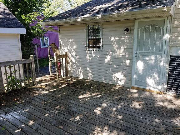 3rd image of 22654 Brookwood Dr