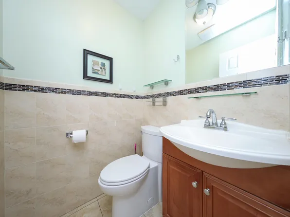 139 Kiswick Street image 23 of 31