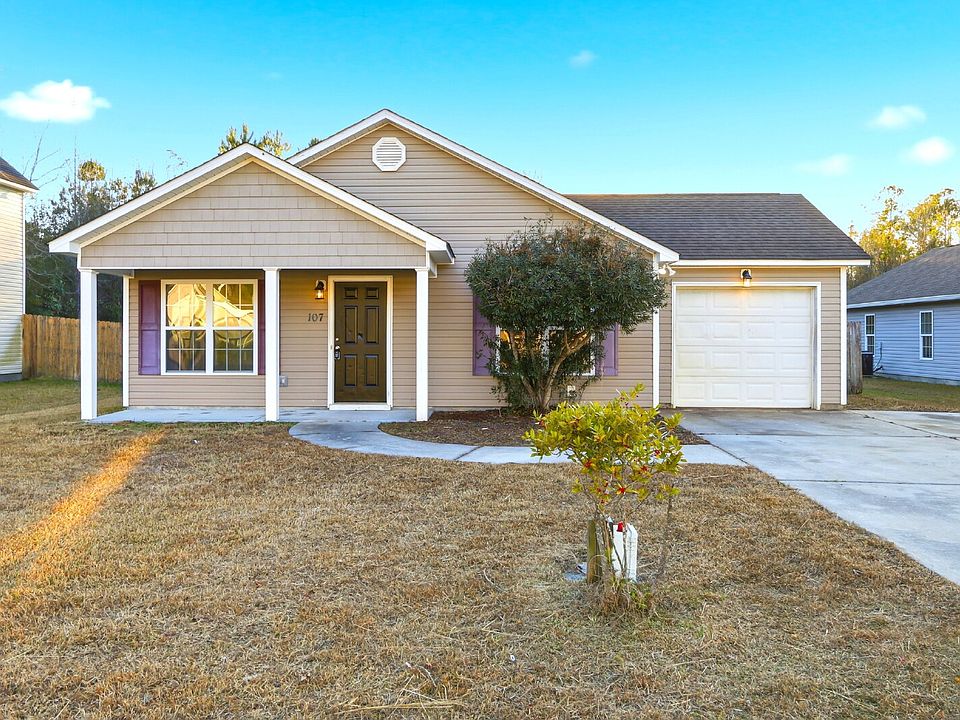 1st image of 107 Blossom Ct