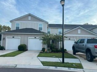 9091 Gifford Dr, Jacksonville, FL 32220