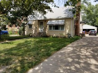 879 Hoyt Ave W, Saint Paul, MN 55117