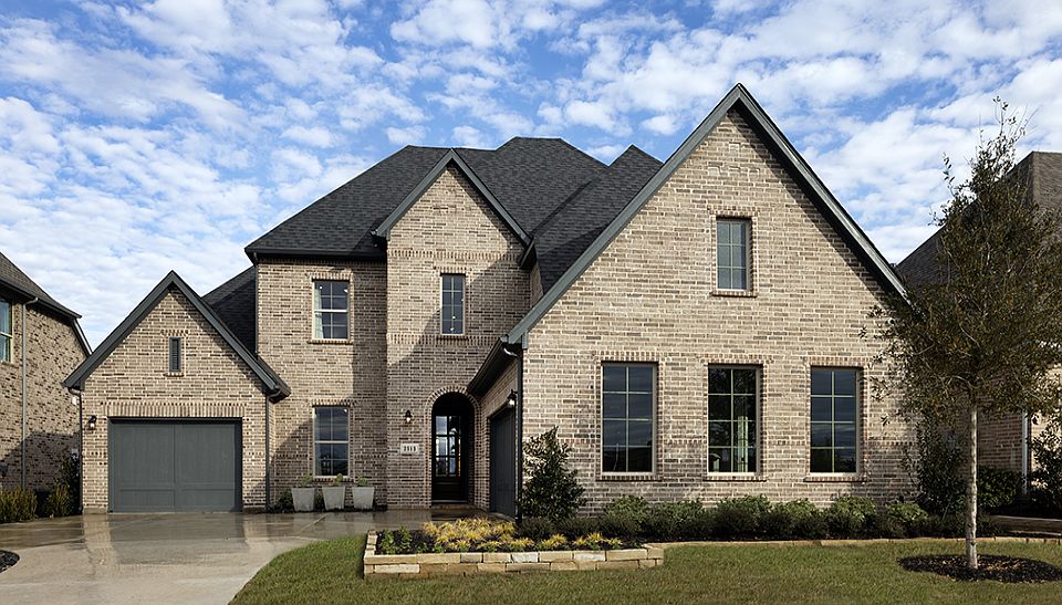 1st image of 1120 Lakeview Ln #Ka1e9r