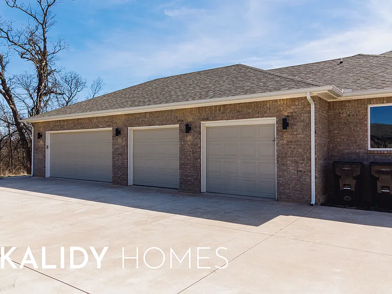 1796 Salma Rd — Photo 66