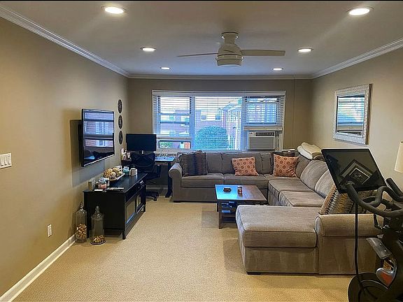 2nd image of 121 N Broadway APT 32G