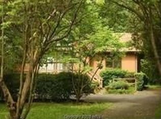 301 Harrison Cir, Locust Grove, VA 22508