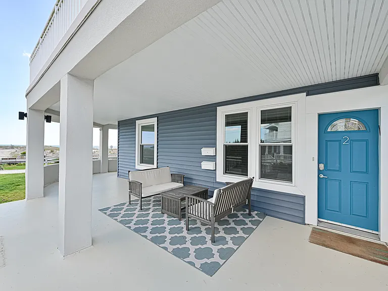 140 S Bartram Ave — Photo 16