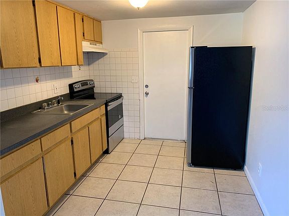 4th image of 11741 N 12th St