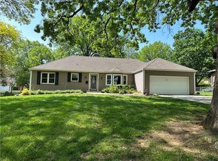 111 E 114th Ter, Kansas City, MO 64114