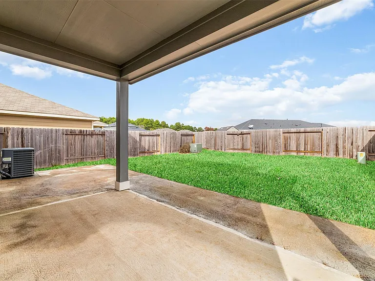 21622 Buttonsage Ln — Photo 3