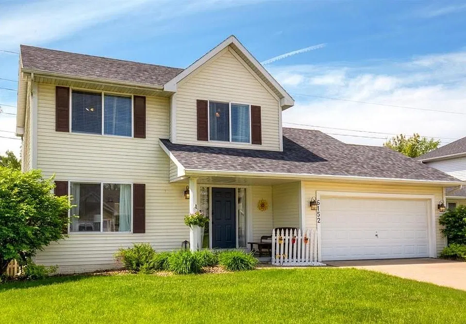 6152 Dakota Dr