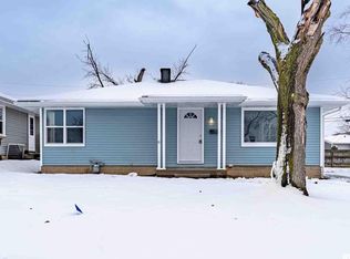 4230 N Wycliffe Rd, Peoria, IL 61614