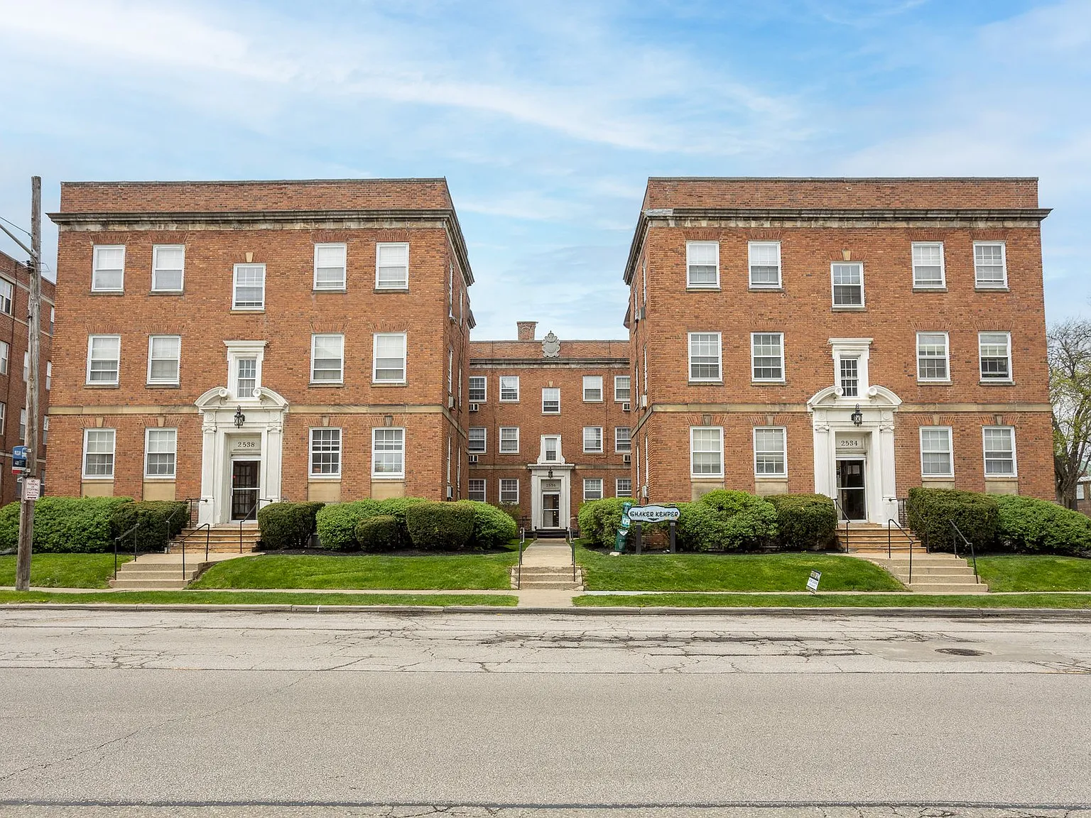 Shaker Kemper Apartments — Photo 3