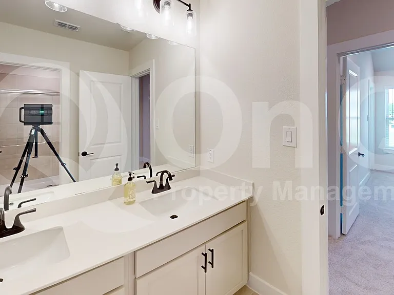 2708 Andesite Rd — Photo 24