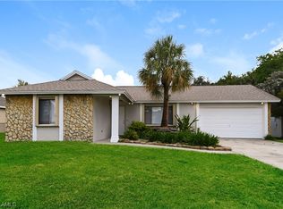 135 SE 24th St, Cape Coral, FL 33990