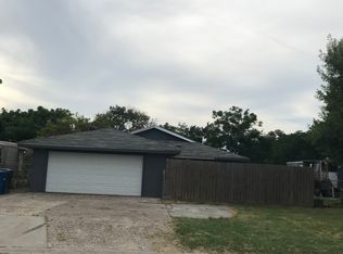 810 Weaver St, Corpus Christi, TX 78418