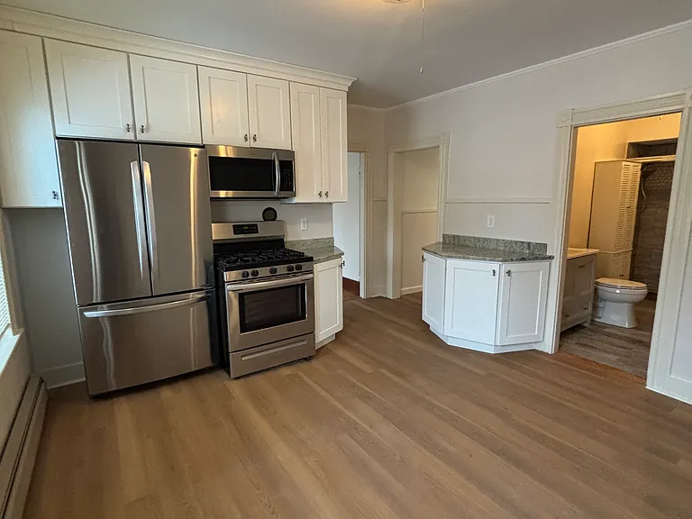 23 Saunders St — Photo 9