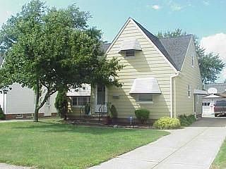 2nd image of 13517 Eastwood Blvd