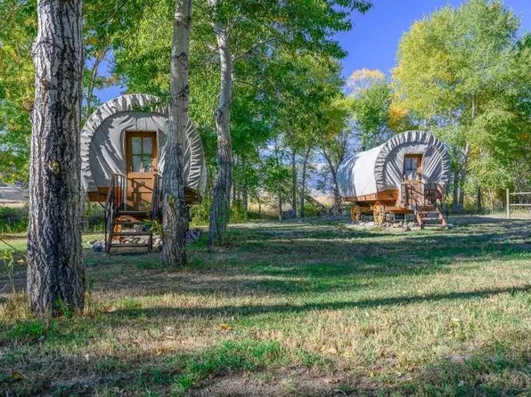 1 Streamside Dr, Cody, WY 82414