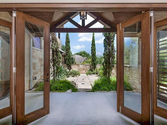 4th image of 5203 Whistling Straits Ct