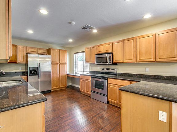 5th image of 8637 E Edgemont Ave