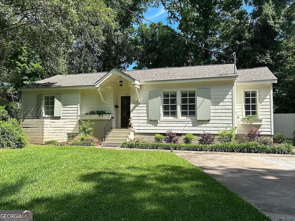 1st image of 830 Forrest Ave