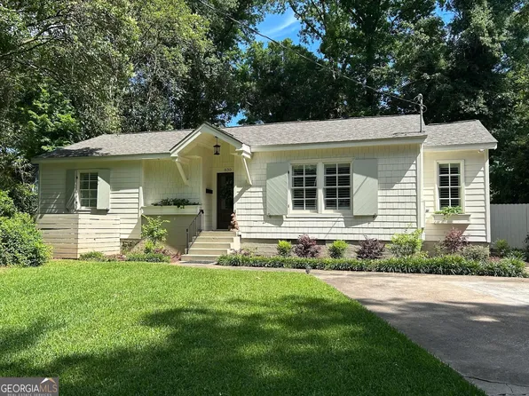 830 Forrest Ave, Griffin, GA 30224