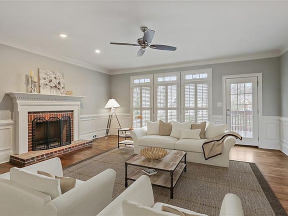 2nd image of 5441 Edgerton Dr