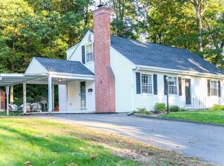 227 W Allen Ridge Rd, Springfield, MA 01118