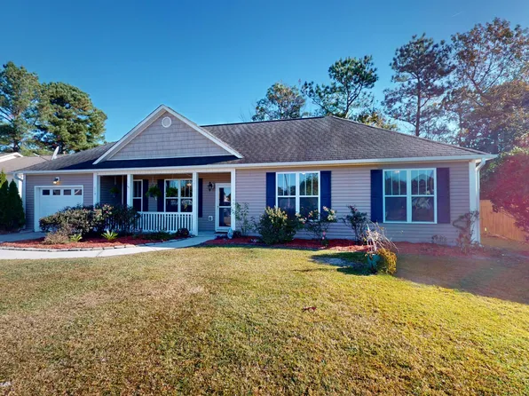 119 Boysenberry Fields Road, Maple Hill, NC 28454