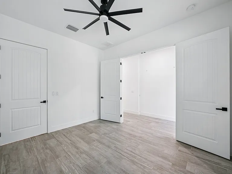 328 W Frierson Ave #1 — Photo 34