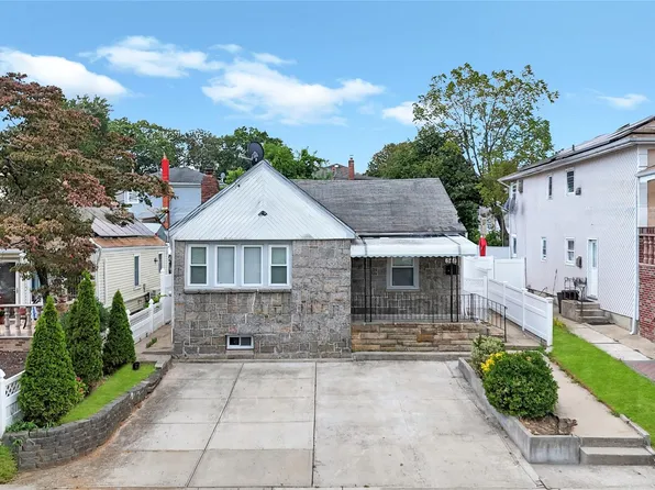 548 Keller Avenue, Elmont, NY 11003