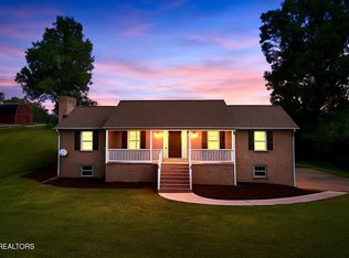 9224 Hollander Ln, Knoxville, TN 37931