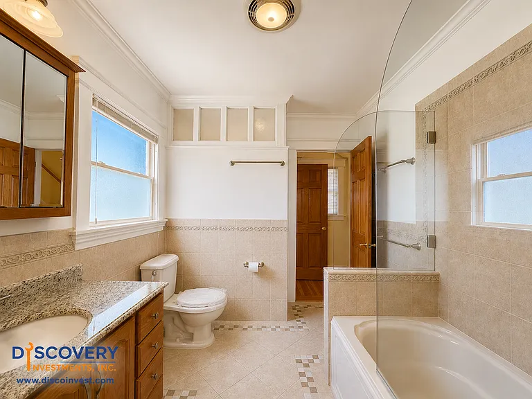 327 San Carlos Ave — Photo 18
