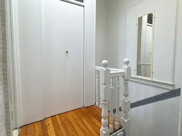 14-28 Astoria Park South image 23 of 29