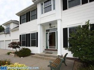 5900 S 77th St, Lincoln, NE 68516