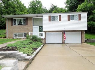 1331 Scrubgrass Rd, Carnegie, PA 15106