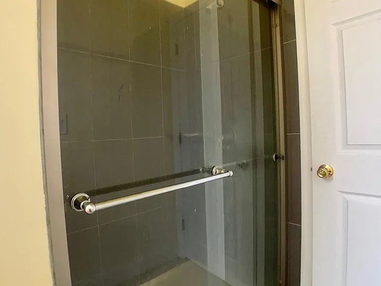 1427 W Girard Ave #3R — Photo 6