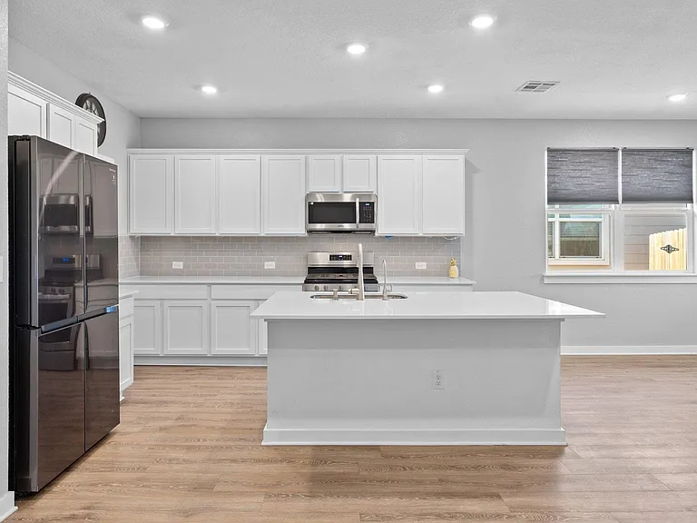 129 Cupreata Ln — Photo 7